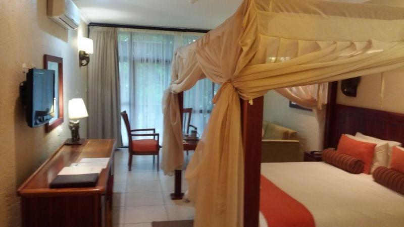 Cresta Mowana Safari Lodge Kasane Dış mekan fotoğraf