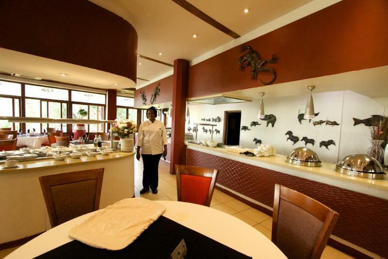 Cresta Mowana Safari Lodge Kasane Dış mekan fotoğraf